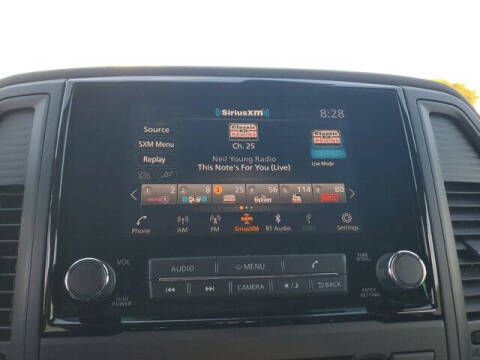 2024 Nissan Titan SV