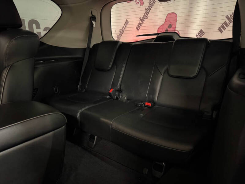 2020 Infiniti QX80 Luxe