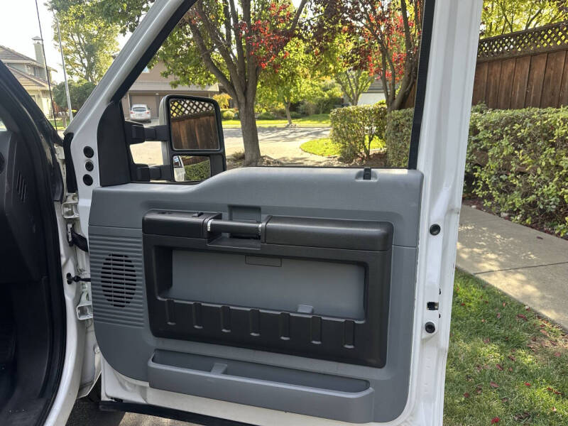 2012 Ford F-350 Super Duty XL