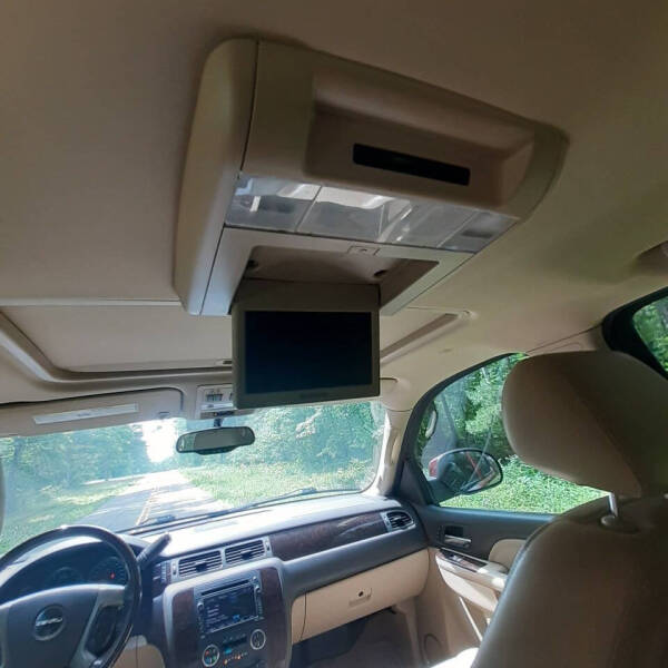 2011 GMC Yukon Denali