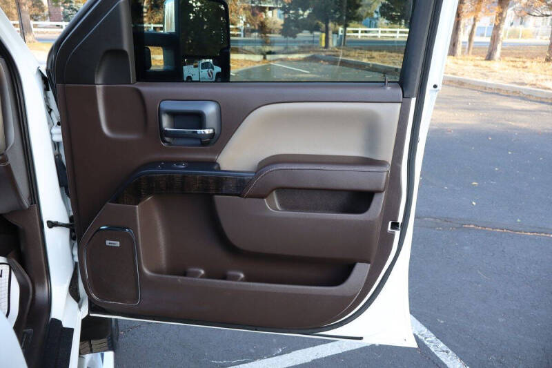 2015 GMC Sierra 2500HD Denali