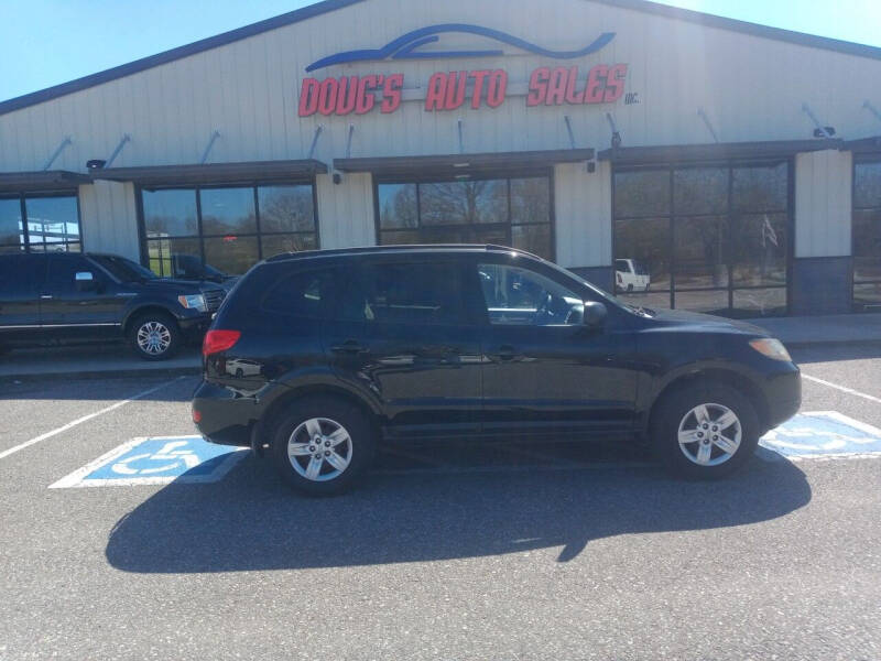2009 Hyundai Santa Fe for sale at DOUG'S AUTO SALES INC in Pleasant View TN