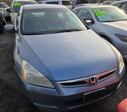 2007 Honda Accord for sale at A & R Used Cars in Clayton NJ