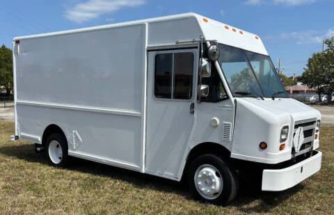 2004 Freightliner MT45 Chassis for sale at American Trucks and Equipment in Hollywood FL