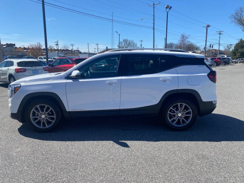 2023 GMC Terrain SLT