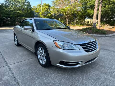 2013 Chrysler 200 for sale at Global Auto Exchange in Longwood FL