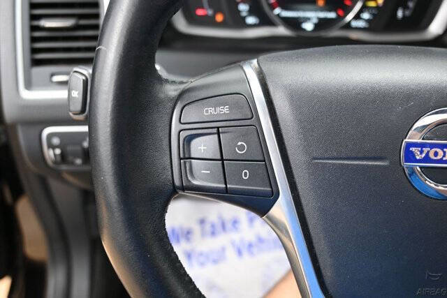 2017 Volvo XC60 T6 Dynamic