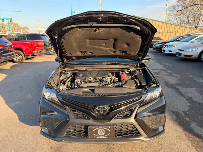2021 Toyota Camry SE