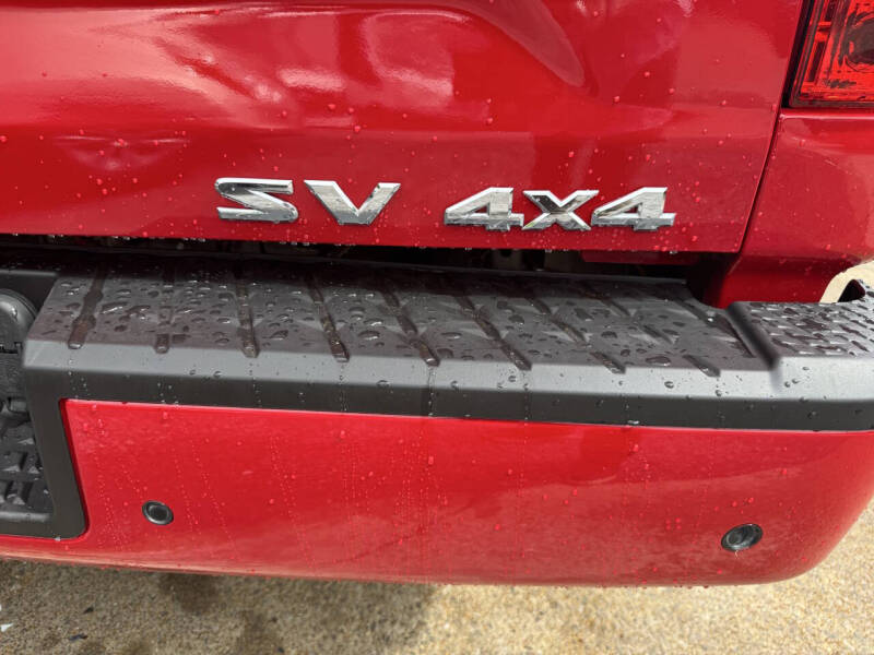 2022 Nissan Titan SV