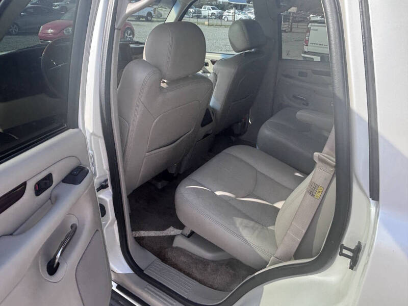 2003 Cadillac Escalade