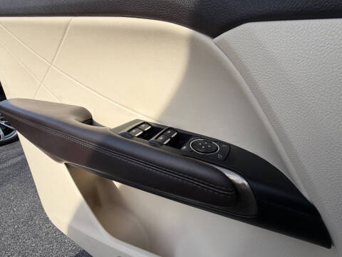 2016 Lincoln MKC Reserve