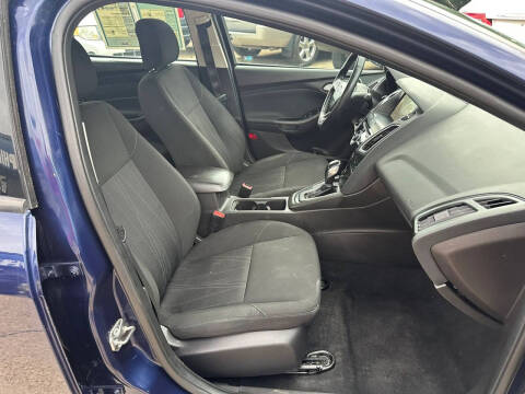 2017 Ford Focus SEL