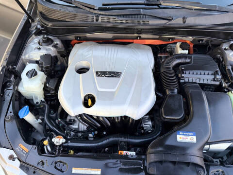 2013 Hyundai Sonata Hybrid