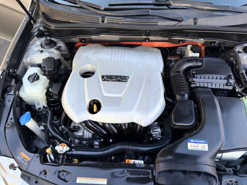 2013 Hyundai Sonata Hybrid