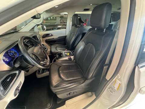 2019 Chrysler Pacifica Touring L Plus