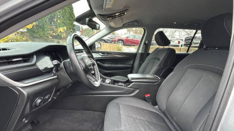 2021 Jeep Grand Cherokee L Laredo