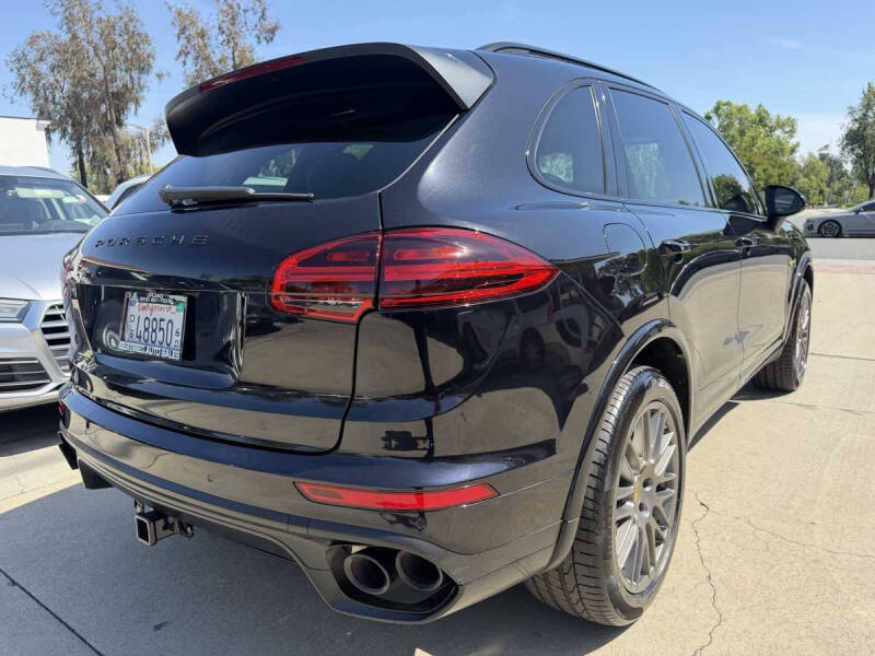 2017 Porsche Cayenne S E-Hybrid