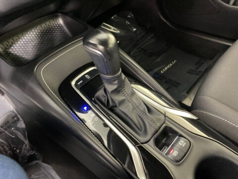 2022 Toyota Corolla Hatchback SE