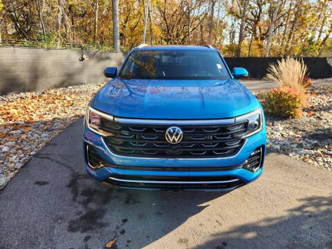 2025 Volkswagen Atlas Cross Sport SEL Premium R-Line 4Motion