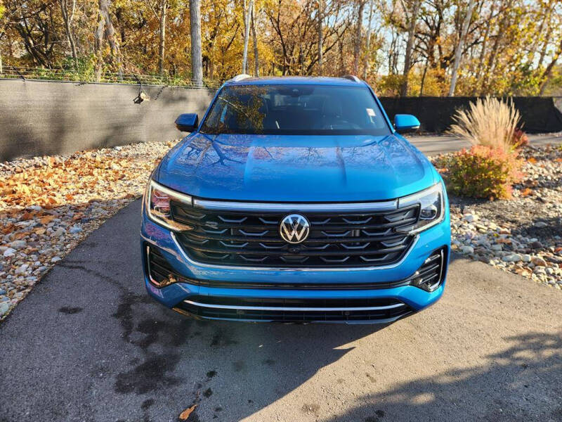 2025 Volkswagen Atlas Cross Sport SEL Premium R-Line 4Motion