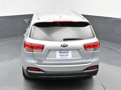 2017 Kia Sorento LX