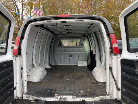 2017 Chevrolet Express 2500