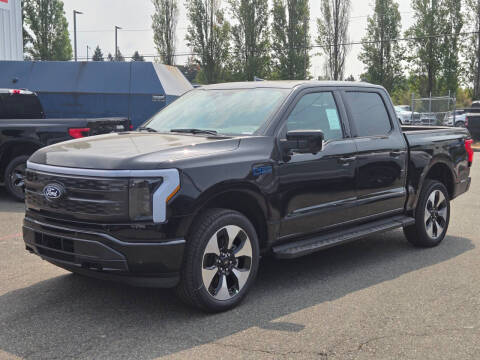 2025 Ford F-150 Lightning Platinum