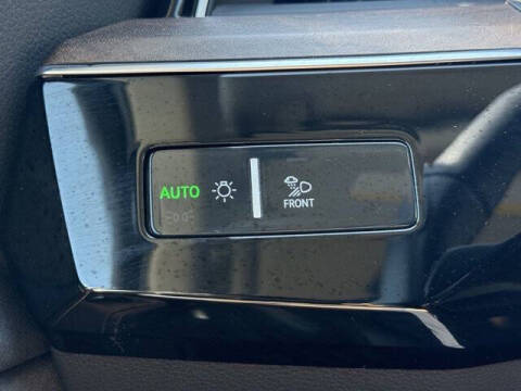 2019 Audi e-tron quattro Prestige