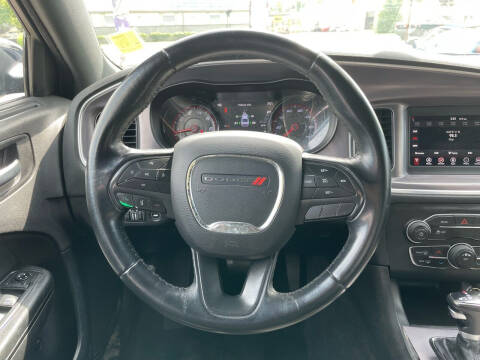 2019 Dodge Charger SXT