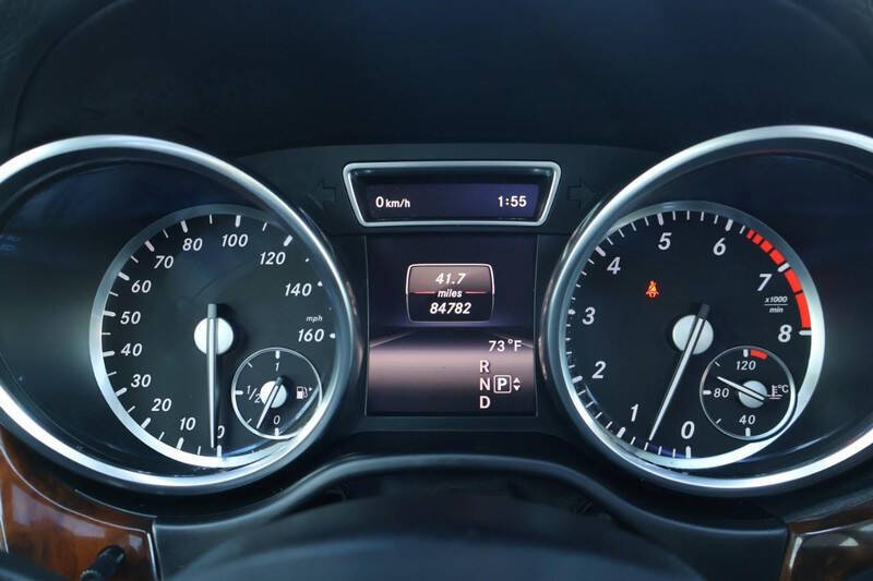 2015 Mercedes-Benz GL-Class GL 550 4MATIC