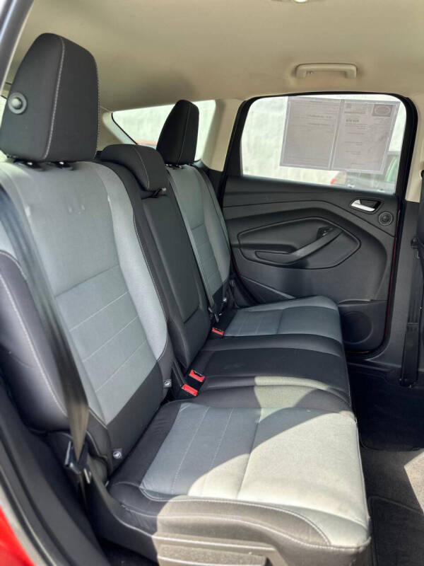 2016 Ford Escape SE