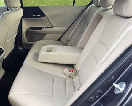 2017 Honda Accord Hybrid EX-L