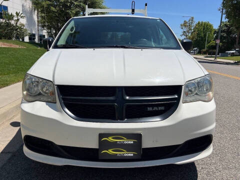 2012 RAM C/V
