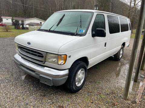 1999 Ford E-350 for sale at LITTLE BIRCH PRE-OWNED AUTO & RV SALES in Little Birch WV