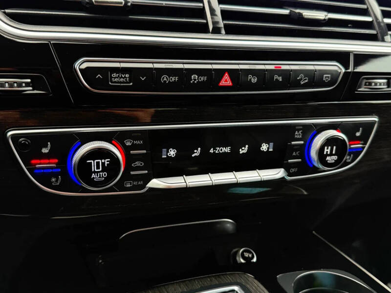 2019 Audi Q7 quattro Prestige 55 TFSI