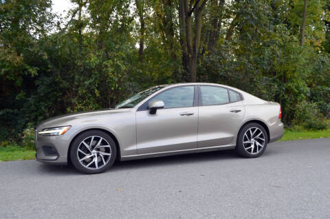 2019 Volvo S60 T6 Momentum
