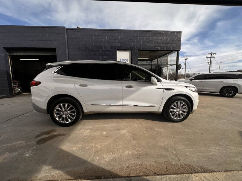 2021 Buick Enclave Essence