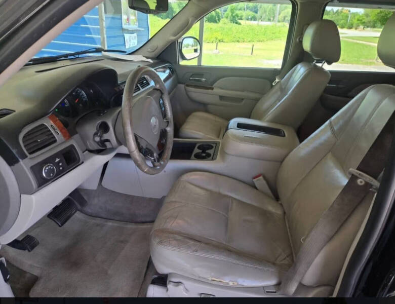 2011 GMC Yukon XL SLT