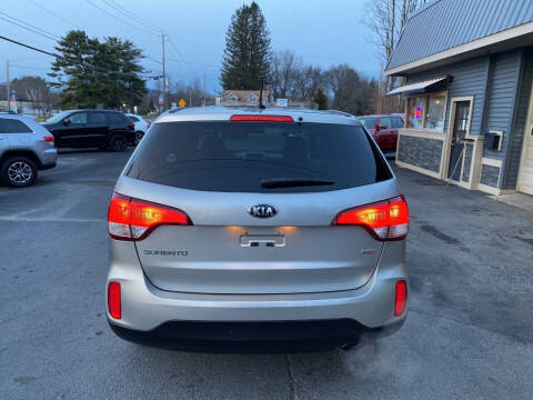 2015 Kia Sorento LX