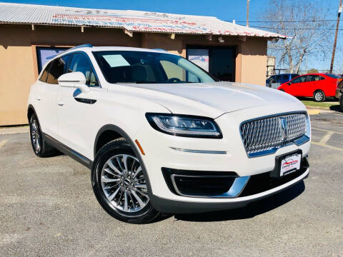 2020 Lincoln Nautilus for sale at CAMARGO MOTORS in Mercedes TX