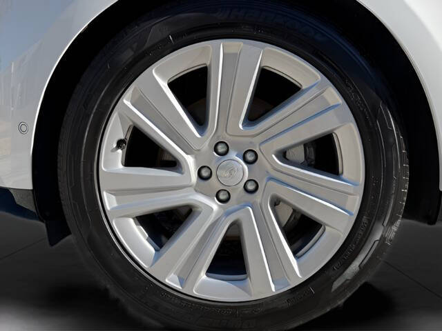 2023 Land Rover Range Rover P400 SE