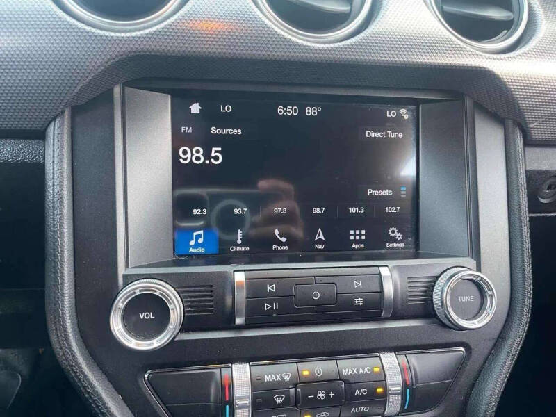 2019 Ford Mustang EcoBoost
