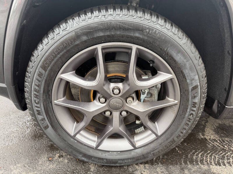 2021 Jeep Grand Cherokee 80th Anniversary Edition