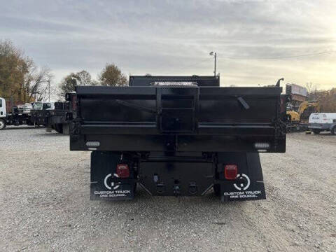 2022 Chevrolet Silverado 6500HD