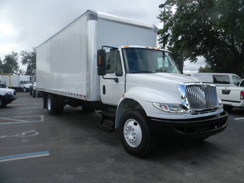 2019 International DuraStar 4300