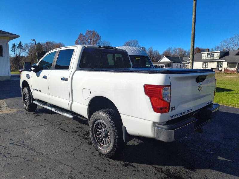 2018 Nissan Titan XD SV