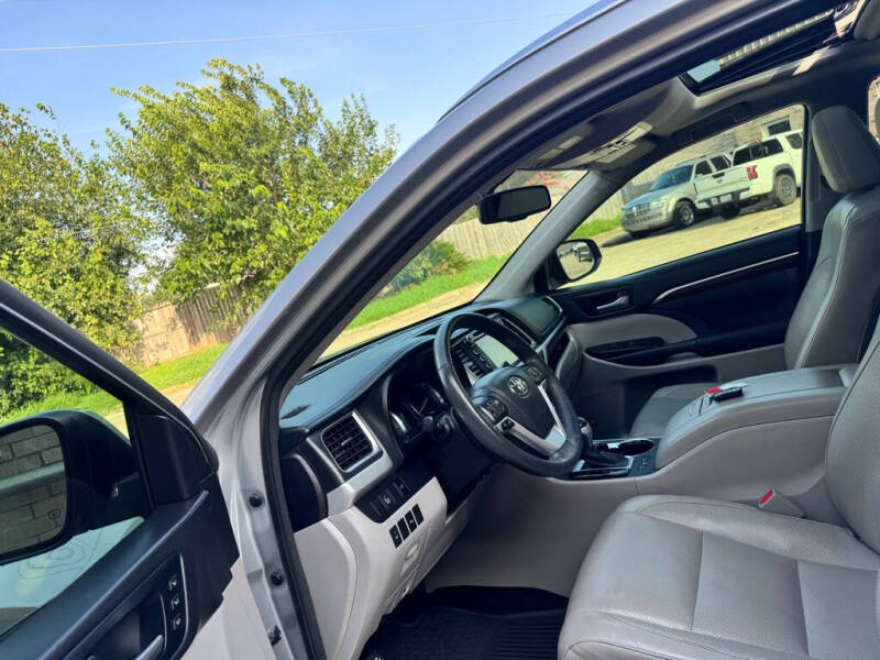 2015 Toyota Highlander Limited