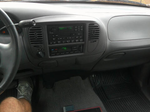 2002 Ford F-150 Lariat