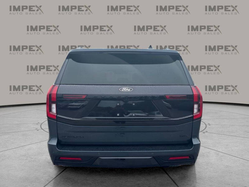 2025 Ford Expedition MAX Platinum