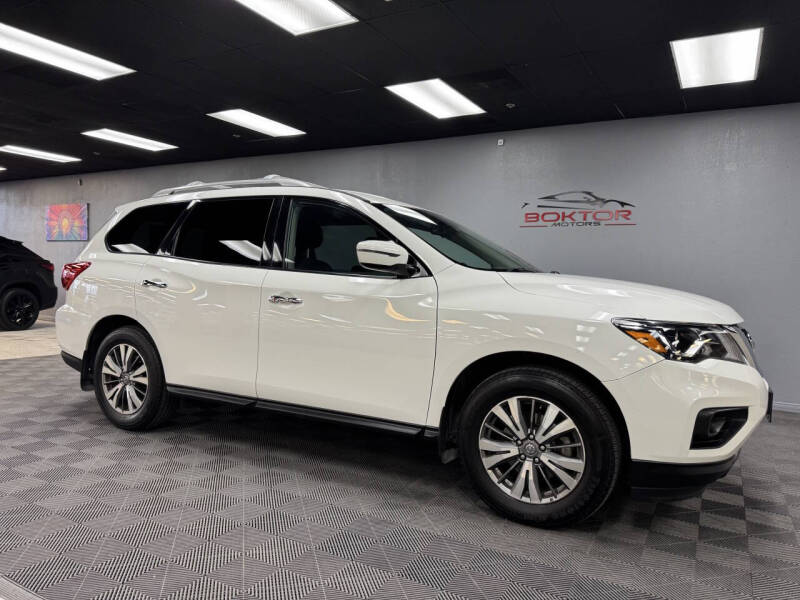 2019 Nissan Pathfinder S
